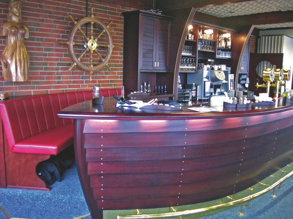 Hotel Admiral Scheer Laboe Exterior foto